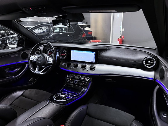 Mercedes-Benz E200 16 of 26