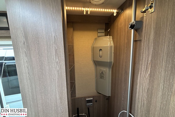 Kabe TM I 810 LQB 18 of 21