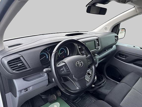 Toyota Proace 9 of 13