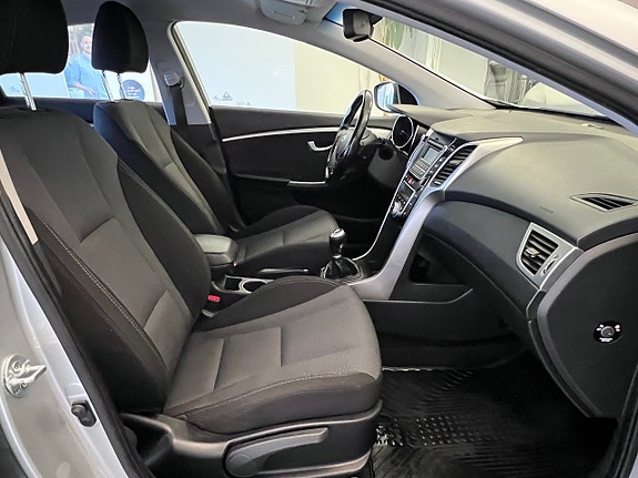 Hyundai i30 9 of 25