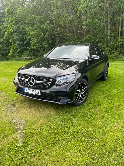 Mercedes-Benz GLC220 d 2 of 5