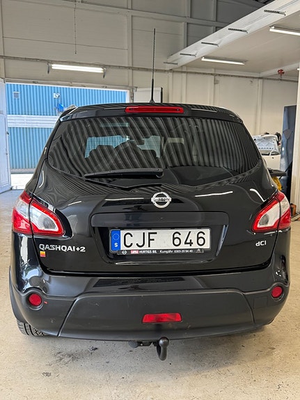 Nissan Qashqai+2 4 of 5