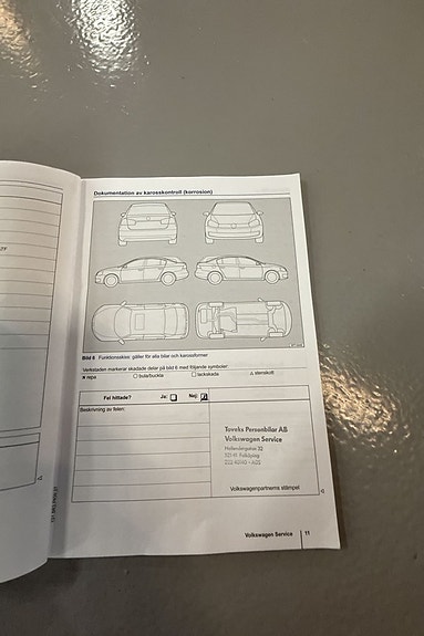 Volkswagen Passat 22 of 29