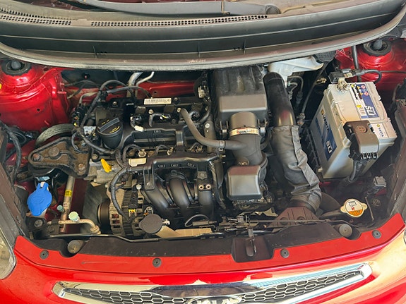Kia Picanto 17 of 23