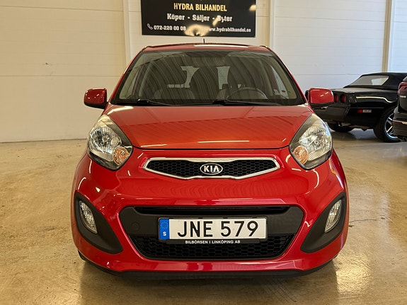 Kia Picanto 8 of 23