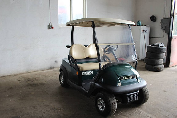 club car 2 of 4