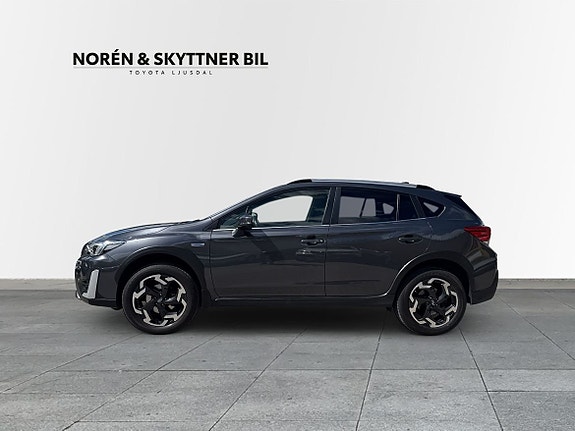 Subaru XV 3 of 5