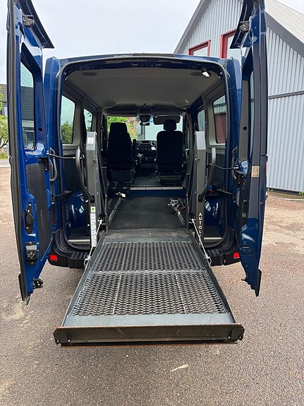 Opel Movano 7 of 19