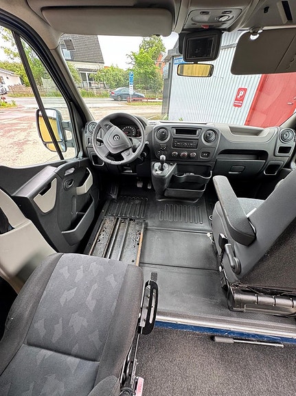 Opel Movano 18 of 19
