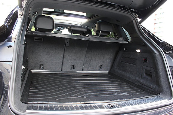 Porsche Cayenne S 20 of 30