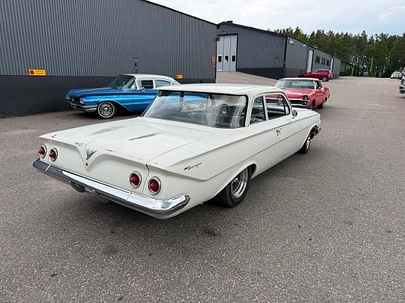 Chevrolet Biscayne 12 of 27