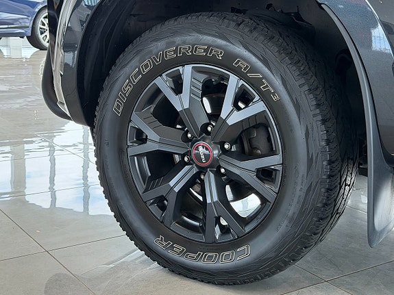 Isuzu D-max 6 of 22