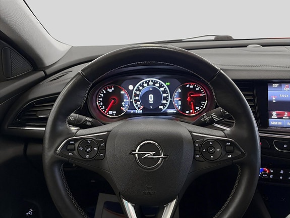 Opel Insignia 4 of 5