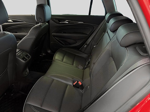 Opel Insignia 9 of 10