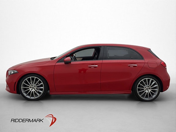 Mercedes-Benz A200 4 of 5