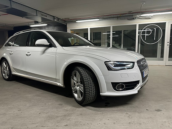Audi A4 allroad 5 of 5