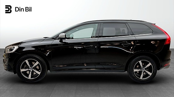 Volvo XC60 2 of 5