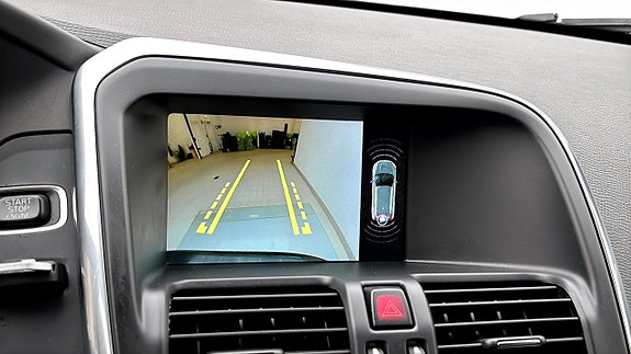 Volvo XC60 14 of 15