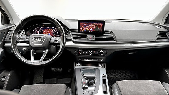 Audi Q5 12 of 15