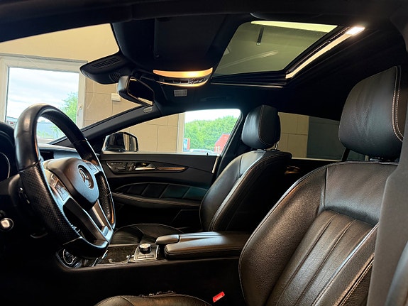Mercedes-Benz CLS350 21 of 29