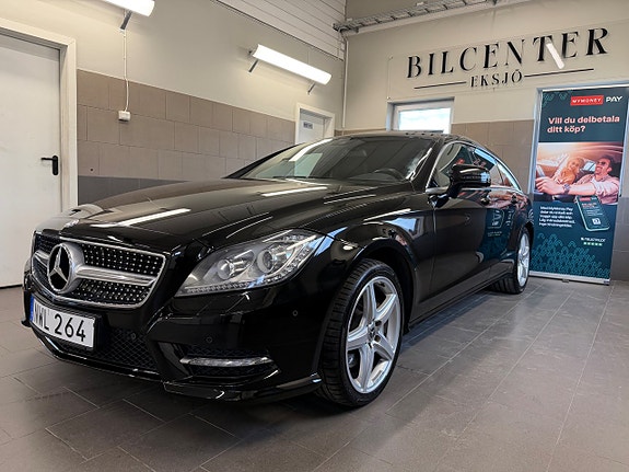 Mercedes-Benz CLS350 3 of 5