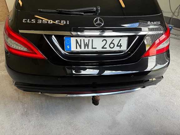 Mercedes-Benz CLS350 28 of 29