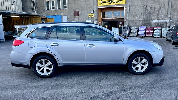 Subaru Outback 5 of 5