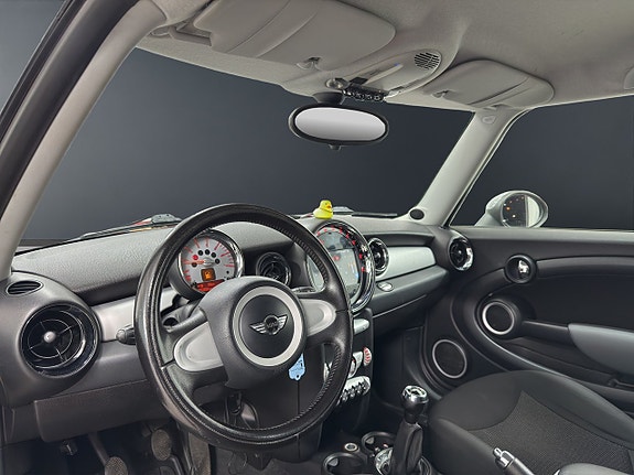MINI Clubman Cooper 7 of 14