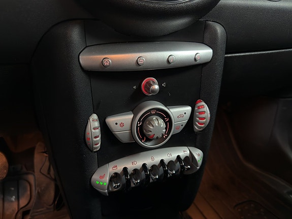 MINI Clubman Cooper 13 of 14