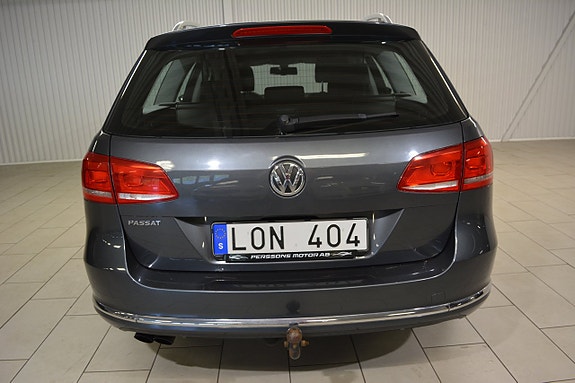 Volkswagen Passat 5 of 5