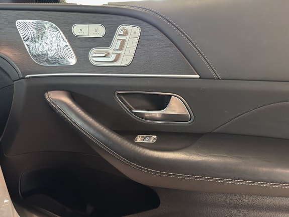 Mercedes-Benz GLE350 de 21 of 25
