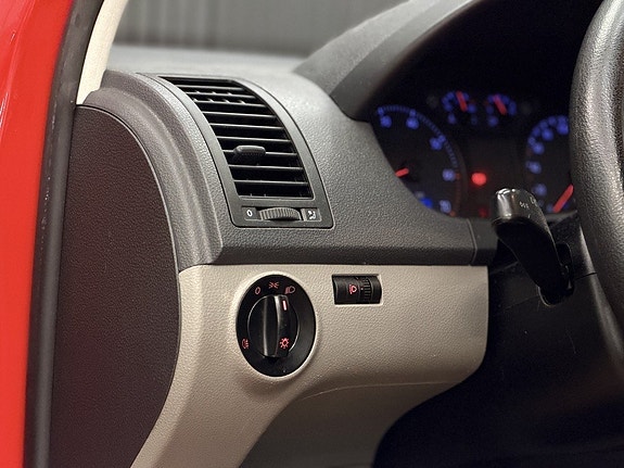 Volkswagen Polo 27 of 27