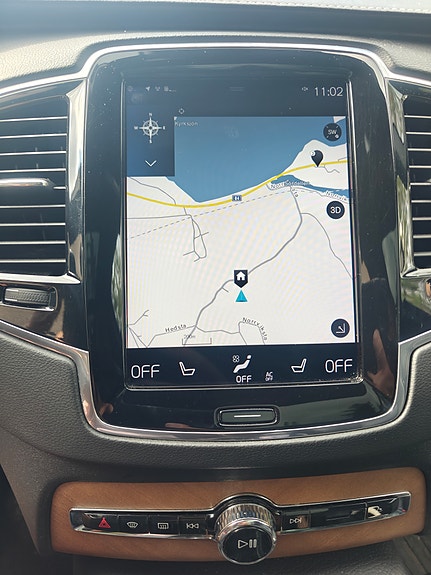 Volvo XC90 16 of 20