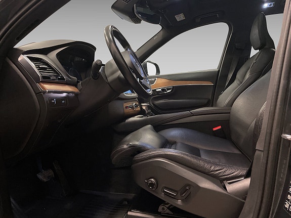 Volvo XC90 6 of 20