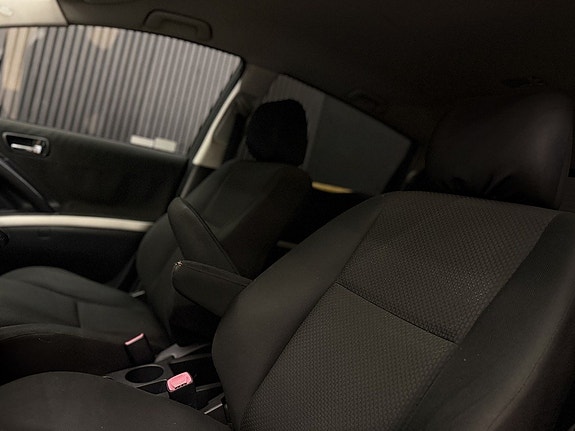Toyota Corolla Verso 13 of 23