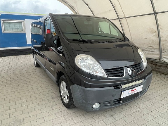 Renault Trafic 5 of 5