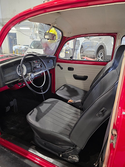Volkswagen 1302 5 of 5