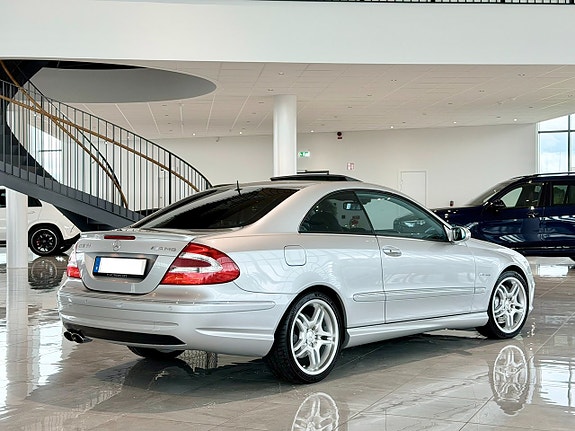 Mercedes-Benz CLK55 2 of 20
