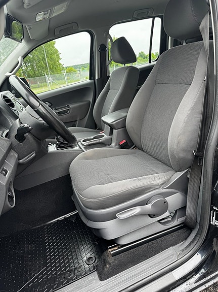 Volkswagen Amarok 5 of 5