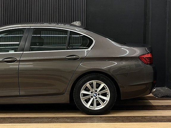 BMW 520d 6 of 27