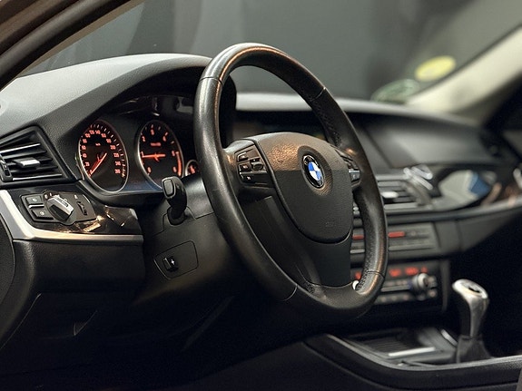 BMW 520d 13 of 27