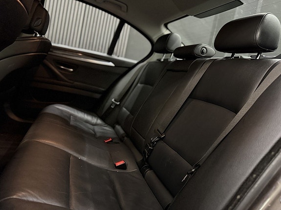 BMW 520d 12 of 27