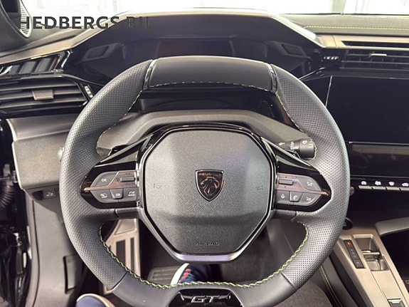 Peugeot 408 10 of 12
