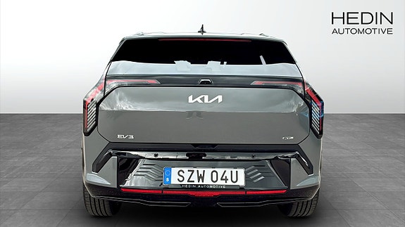 Kia EV3 4 of 5