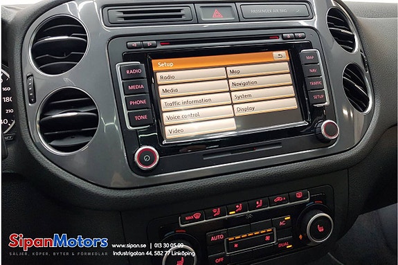 Volkswagen Tiguan 18 of 28