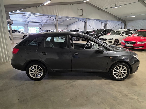 Seat Ibiza 3 of 5