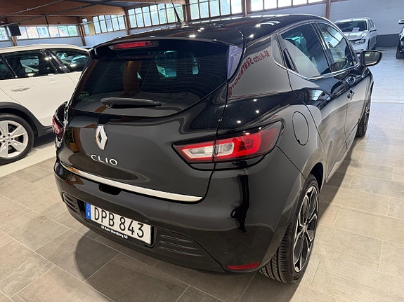 Renault Clio 6 of 22
