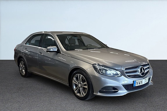 Mercedes-Benz E250 7 of 23
