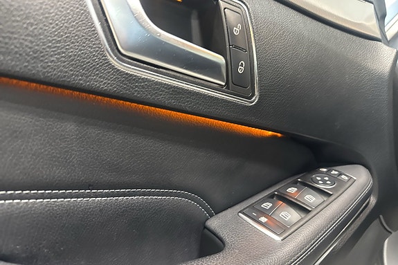 Mercedes-Benz E250 20 of 23