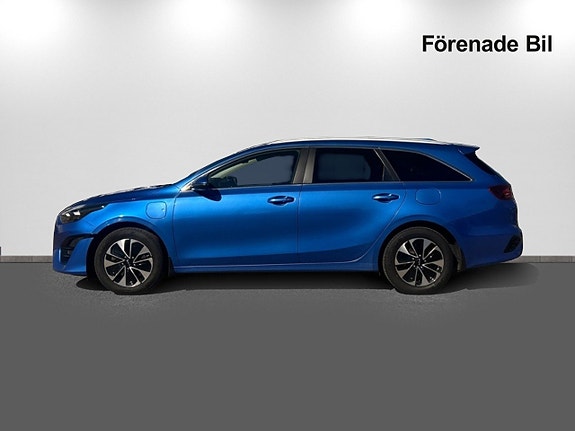 Kia Ceed 4 of 5